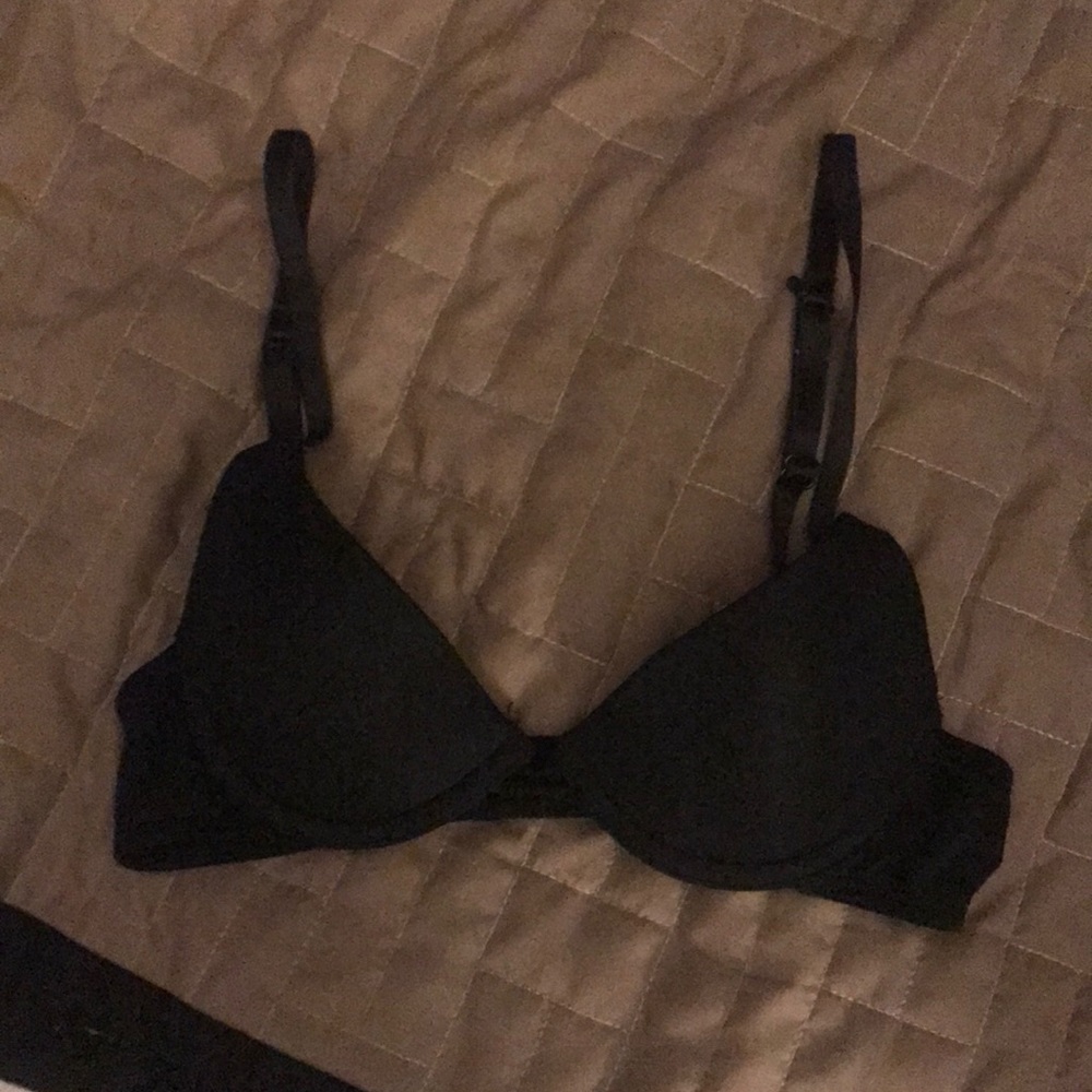 Victoria Secret T-Shirt Bra